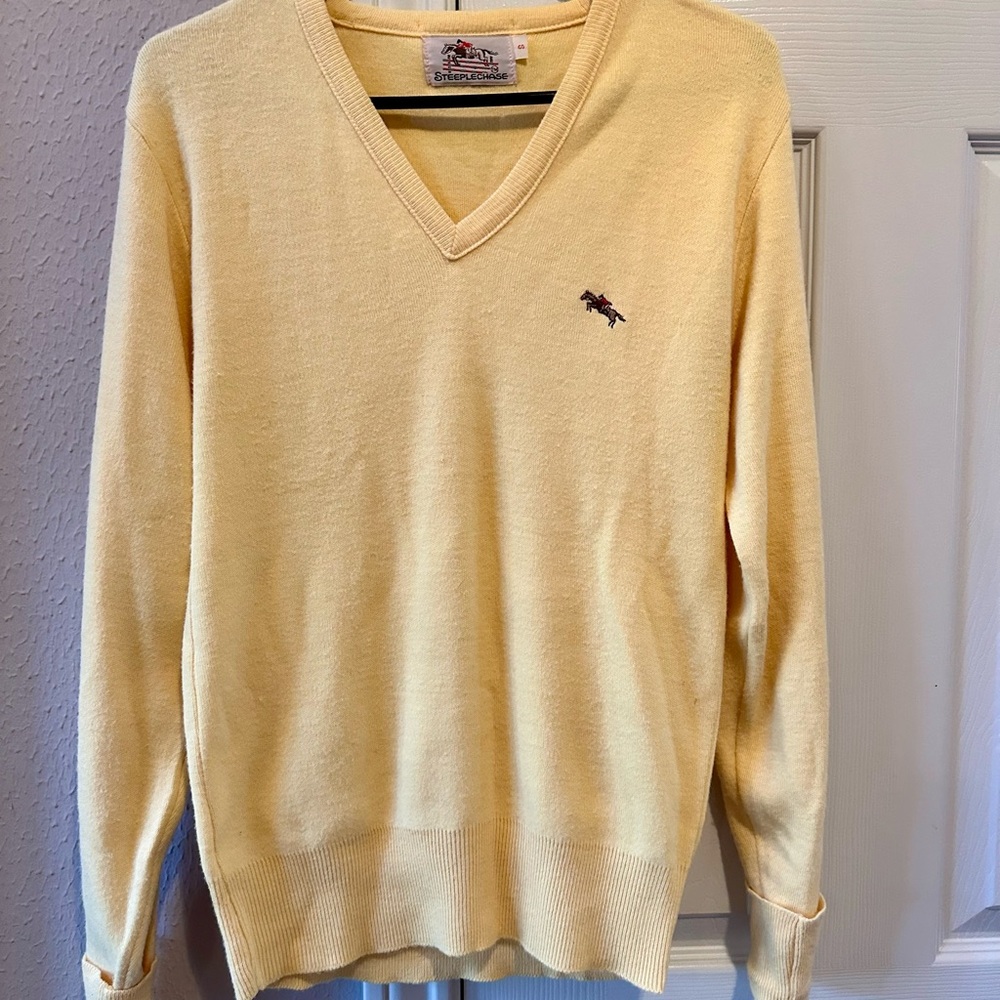 Vintage yellow sweater